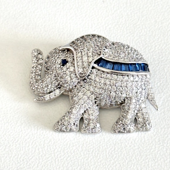 Jewelry - 925 Sterling Silver Clear Iced CZ & Blue Sapphire Elephant Pendant